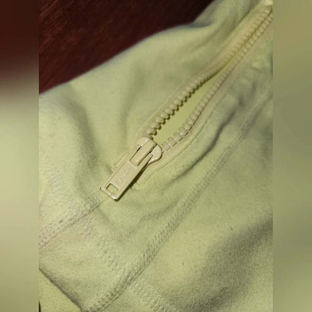 Lululemon Yellow Women's Define Jacket - Picture 8 of 11